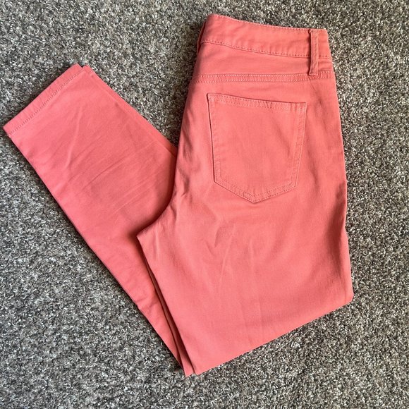 Nine West Mid Rise Cigarette Fit Skinny Leg Ankle Jean Pant, Size 8/29, Peach - Picture 10 of 12